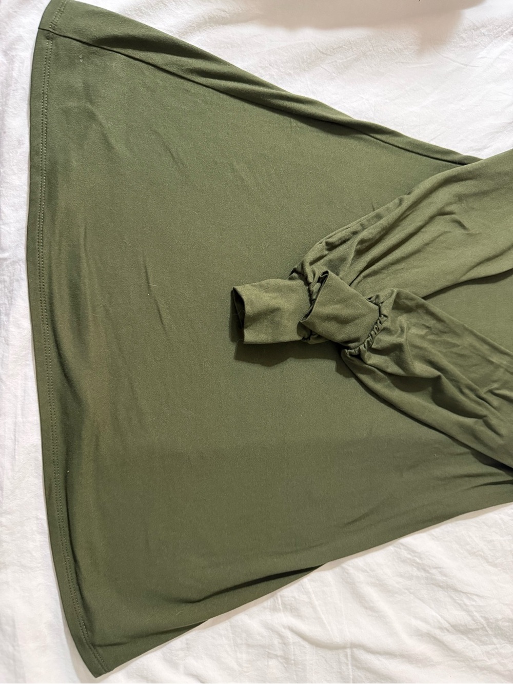 Green long sleeve dress